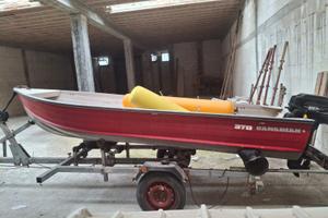 Barca Canadian 370