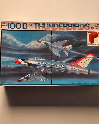 Italeri 1:72 F-100D Thunderbirds- Modellino aereo