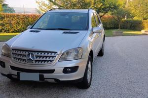 Mercedes-benz ML320 CDI 4 MATIC