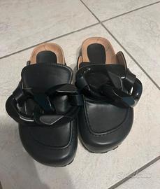Sabot in pelle neri con maxi catena - Taglia 36
