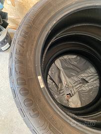 Goodyear 205/55/17 91v