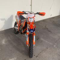 Ktm 350 exc-f 2022 factory edition