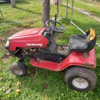 Trattorino tagliaerba x pezzi di ricambio 