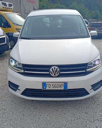 VOLKSWAGEN CADDY AUTOMATICO