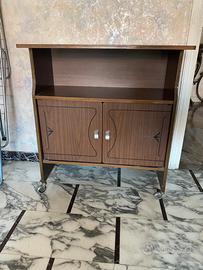 MOBILE PORTA TV  CON RUOTE