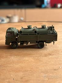 Camion militare H0