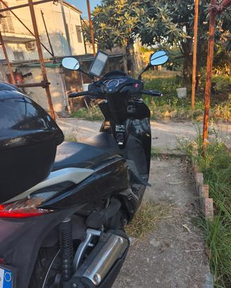 Scooter sh300