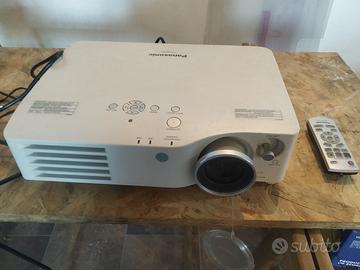 Videoproiettore panasonic