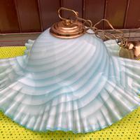 Lampadario a onde in vetro