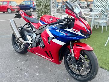 Honda CBR  RR-R 1000