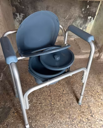 Sedia per wc 
