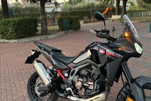 AFRICA TWIN 1100 DCT
