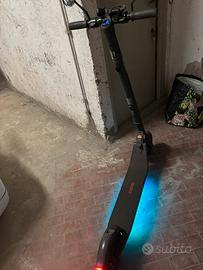 Monopattino segway ninebot e25e