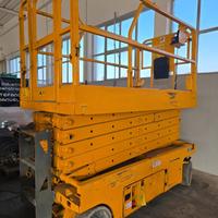 Piattaforma Pantografo Genie GS-3246 - 12m - Porta