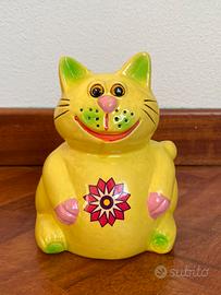 Gatto salvadanaio vintage in ceramica gialla.
