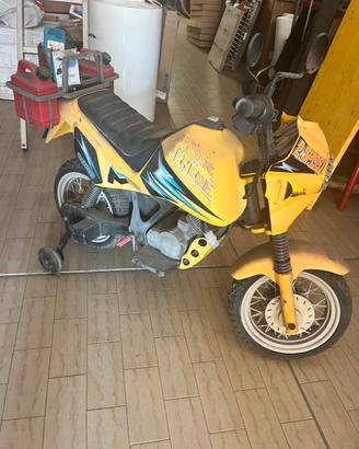 Moto giocattolo PEG Perego