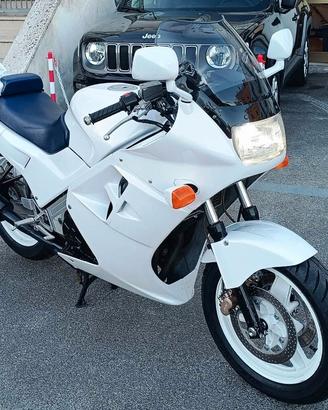 Honda VFR 750 R