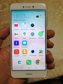 Huawei P8 Lite 2017 due cover caricatore scatola