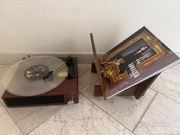 Giradischi con supporto per vinili