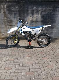 Husqvarna FC 250