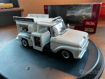 Ford F-100 Ice Cream Truck 1:18