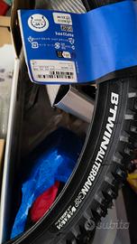 Copertone bicicletta Mountain decathlon 24"