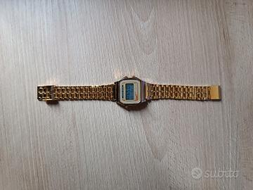 orologio leggero color oro 39/42 mm