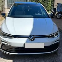 Golf 8 R-line 1.5 TSI 150 cv Manuale