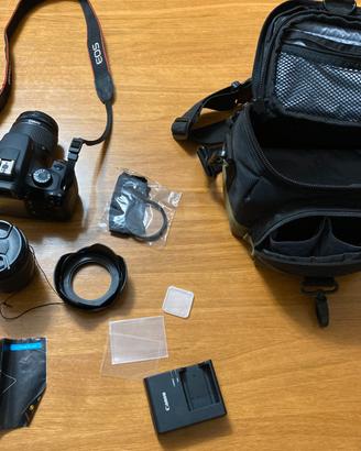 Reflex Canon 4000D + 2 obiettivi + accessori vari