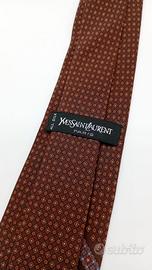 Yves Saint Laurent 