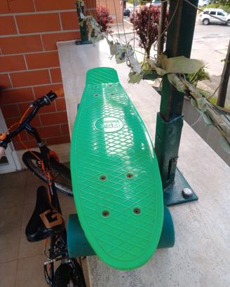 skateboard marca rgx