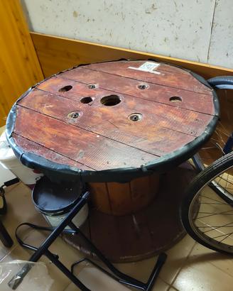 bobina di legno tavolo 