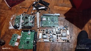  TV Samsung 32 schede X riparazioni in blocco. 