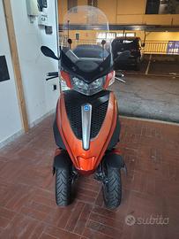 Piaggio Mp3