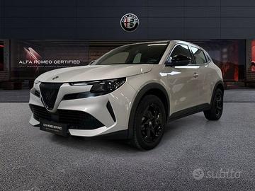 Alfa Romeo Junior 1.2 145CV Hybrid eDCT6 ibrida