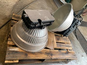 Lampada industriale