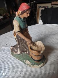 statuina presepe lavandaia