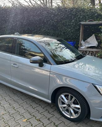 Cerchi  e  gomme termiche per audi A1 quasi nuovi