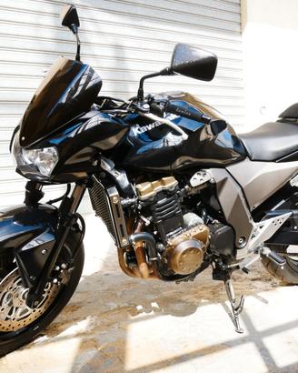 Kawasaki Z750 (2004) – 32.000 km –