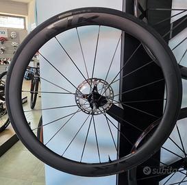 Coppia Cerchi Giant modello SLR-0 in carbonio