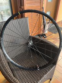 Cerchio Mavic Crossmax 29 mozzo 142x12