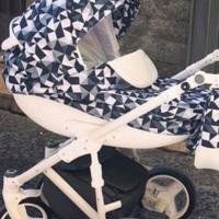 Passeggino trio sediolino auto bilancia chicco