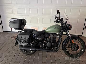 Royal Enfield Meteor 350 pari al nuovo
