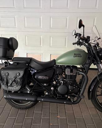 Royal Enfield Meteor 350 pari al nuovo
