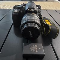 Macchina fotografica reflex Nikon D3100