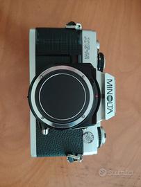 1. Fotocamera Minolta XG-M (Solo corpo)

