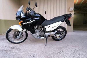 Honda Transalp bicolore 650