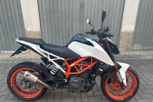 Ktm duke 390