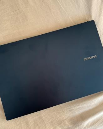 Samsung Galaxy Book i5 11ªGen, 8GB RAM, SSD 256 GB