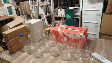 Vetreria laboratorio